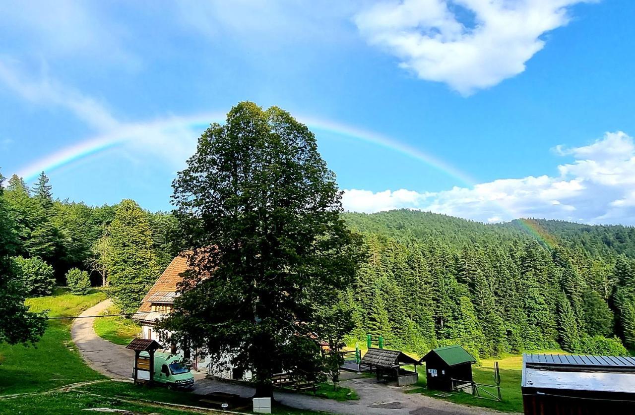 Planinski Dom Na Travni Gori Sodrazica Exterior photo