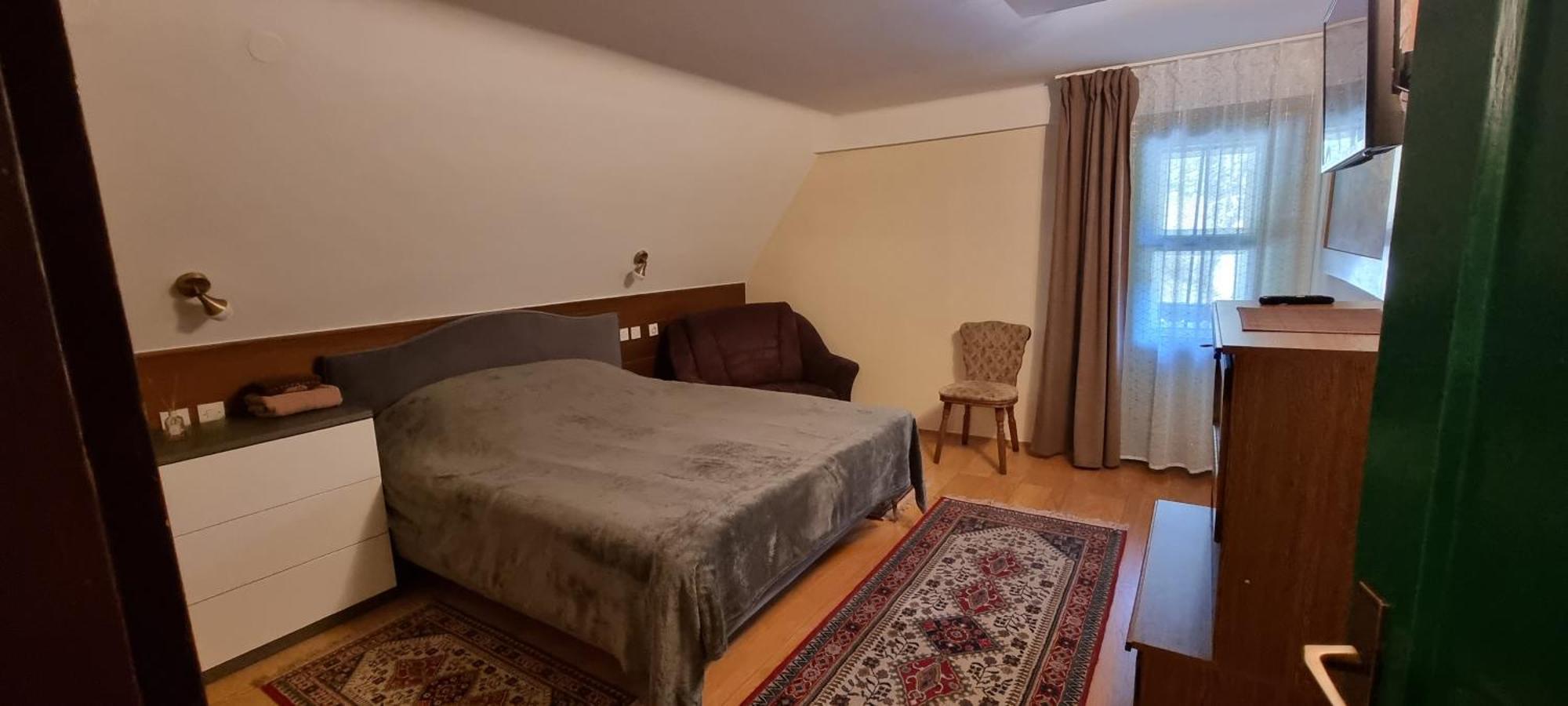 Planinski Dom Na Travni Gori Sodrazica Exterior photo